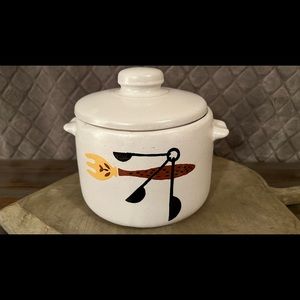 Westbend Vintage 1950s Crock Bean Pot with Spoon design